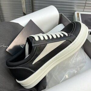 Black and White Men's Sneakers